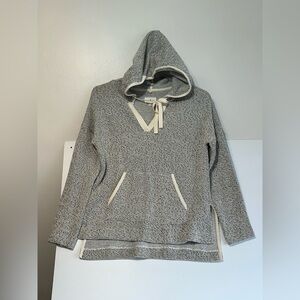 Women’s Lou & Grey V-Neck Gray and Cream Hooded Sweater/sweatshirt size XS